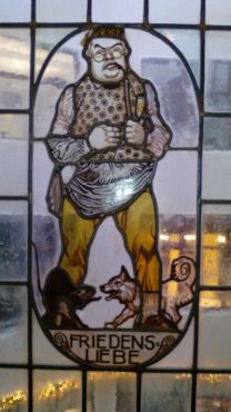 Specks Hof Friedensliebe.jpg