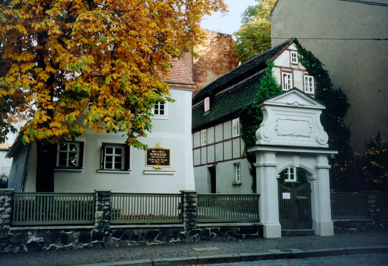 Stadtrundfahrt-Leipzig-Schillerhaus.JPG